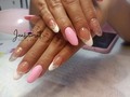Cuando te gustan los cambios 💕💕💕 y te arriesgas a llevar tus uñas almendradas   Recuerda agendar tu cita numero en el perfil📞 #nails💅🏻#acrilicasnails#uñasacrilicas#semipermanente#glitter#latinnails#diananails#spadeuñas#caliescali#acrilicas#nailscali#pies#nailsstar#imtagram#blancoynegro#tradicional #uñasnaturales #instagram#uñasjenbermut#uñasalocolombiano#glitter#uñascali#baby#almendras #rosa