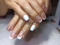 Cuando te casas y ni las uñas se salvan 👰🏼‍♀️   Recuerda agendar tu cita numero en el perfil📞 #nails💅🏻#acrilicasnails#uñasacrilicas#semipermanente#glitter#latinnails#diananails#spadeuñas#caliescali#acrilicas#nailscali#pies#nailsstar#imtagram#blancoynegro#tradicional #uñasnaturales #instagram#uñasjenbermut#uñasalocolombiano#glitter#uñascali#baby#cambios#sutil#blanco#matrimonio