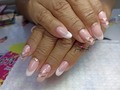 Uñas sencillas pero bonitas ...donde reflajas el amor propio 🤍🤍🤍  Recuerda agendar tu cita numero en el perfil📞 #nails💅🏻#acrilicasnails#uñasacrilicas#semipermanente#glitter#latinnails#diananails#spadeuñas#caliescali#acrilicas#nailscali#pies#nailsstar#imtagram#blancoynegro#tradicional #uñasnaturales #instagram#uñasjenbermut#uñasalocolombiano#glitter#uñascali#baby#cambios#sutil#blanco