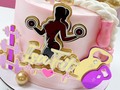 Birthday Cake personalizada Fitness 💖💖.   #cakes #fitness #cakestagram #cakeoftheday #cakeofinstagram #jennyblueth #jennybluethcakes #cakes #cakedecorating