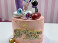 Una cake llena de diversión para adultos, porque a veces también nos toca divertirnos😈  Esta cake fue para la tienda más atrevida de las americas @madamerosse20🔥  Déjame en los comentarios cuál juguete de la cake te gustó más👇🏻  #jennyblueth #jennybluethcakes #cake #cakes #torta #tortas #cakedecoration #cakeoftheday #cakeoftheinstagram #cakeoftheweek #cakedesign #cakedesigner #maracay #caracas #valencia