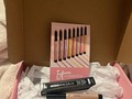 Gracias #influenster me encantaron los productos, los recomiendo 💯 tienen buena textura, cremositos, perfectos para las zonas de luz en el rostro y como sombras… #complimentary #SuperheroShadowStick #ITCosmetics @Influenster @ITCosmetics