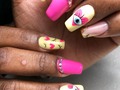 Uñas acrílicas diseño y decoración con cristales, pide tu cita al +56967196794