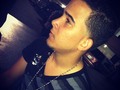 Por qué mi mundo se cambia contigo lo que es un año es como un suspiro de verdad no en tiendo cual es el motivo pork cuando me habrásas siento hecalofrios #letras
