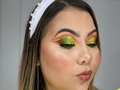 💛🧡💚CARIBBEAN VIBES💚🧡💛 . Base @milanicosmetics  paleta the zulu by juvia’s @juviasplace  pigmentos neones @dale_coloratuvida Glitter “brisa” y pestañas @flamingocolors  pomada de cejas @anastasiabeverlyhills . . . . . . . #makeup #makeupartist #makeupcaribbean #makeupcucuta #mua #smoke #eyes #cucutacity #colombia #makeupfullcolor