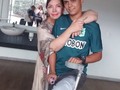 Gracias ala mamá de @jbalvin le agradecemos por el a pollo y la visita a los héroes de colombia