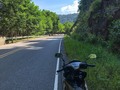 El amor por las motos empezó en Camboya, y pues ahora con esta belleza creció en Colombia. 🇰🇭🇨🇴 • Tomb Raider 🏍⛰ • #duke200 #ktm #colombia #tbt