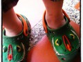 Los zapatos de mi sobrino angel #temadeldia #zapatos #concurso #activa #shoes #crocs #cocos #Retozapacos #small #instagood @zapacos #green @juantexier @roxanamr @alysromero @malondrina @guayomen
