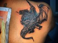 Me gusta ver los clientes complacidos con el trato y el trabajo que les pueda brindar mi bro ya sabe esta es su casa @eliascesar1234 #tatt #tattoo #tattoos #tattooideas #tattoocoverup #art #tatuajes #tatuagem #tattooarreglo #tattoodragon #tattoooriental #tattooletraschinas #tattooart #pieltatuada