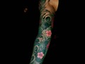 Manga en estilo oriental 🤟Mas que tatuajes en @artderue_tattoo también hacemos buenos amigos.😎😎😎 GRACIAS por la confianza y buena vibra. . . . . #tattoo #fullcolor #color #art #ilustracion #historialatina #latino #indigena #irezumi #irezumitattoo #oriental #Bogotá #colombia #raiceslatinas #ink #tatuadorescolombianos #joelaeros @thebestcolombiantattooartists  @losmejorestatuajescolombia @tattoo.colombia1 Citas disponibles📲📲 wsp 3215147512
