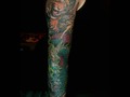 Manga en estilo oriental 🤟Mas que tatuajes en @artderue_tattoo también hacemos buenos amigos.😎😎😎 GRACIAS por la confianza y buena vibra. . . . . #tattoo #fullcolor #color #art #ilustracion #historialatina #latino #indigena #irezumi #irezumitattoo #oriental #Bogotá #colombia #raiceslatinas #ink #tatuadorescolombianos #joelaeros @thebestcolombiantattooartists  @losmejorestatuajescolombia @tattoo.colombia1 Citas disponibles📲📲 wsp 3215147512