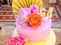 Torta con números de chocolate y flores  #tortacumpleaños #tortamamá #tortacumpleañosmujer #tortaarmenia #tortaartesanal #tortarosada