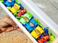 Bombones de chocolate en forma de carros de carrera  #diadelpadrearmenia #diadelpadrearmenia #regalospapa #regalosdiadelpadre #detallesarmenia #detallesaxm #ejecafetero #armeniaquindio #detallesparapapa #papá #papáarmenia #desayunosespecialespapa #desayunosespecialesarmenia #sorpresasamor #sorpresasquindio #sorpresasarmenia