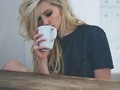 Coffee break ..#blonde #coffee #model #