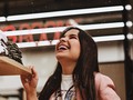 Jamás creí encontrar alguien como tú, tan colorida, tan especial, tan tú. . . . Cuán importante es darte amor propio para que de esa manera puedas disfrutar de amarte con tus virtudes y con tus defectos, es importante conocerte aprender de tus errores y sentirte orgulloso de quien eres.  Las palabras de arriba tienes que dedicártelas a ti mismx para que de esa forma te ames con todas tus fuerzas.  W/ @matzer__ 🌻 Gracias por ser tan auténtica. . . . . . . ................................... #devonartph #thedaily35mm #phicsion #fotolopz #ownexvision #culturacolectiva #portraitpage #moodyports #instaguate #quepeladoguate #coquemiraesto #thelightsofbeauty #theportraitproject #portraitvision #yeyophotos #forevermagazine