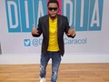 A qui esta Tu Hijo Cartagena #JoseMcoriginal🎤 @reyesonthemicteam1 mil Gracias a @caracoltv a el programa @diaadiacaracoltv por la oportunidad Pronto #SiLAVES #mamboreggae #Godislove Gracias ppr el Apoyo mi Gente linda los llevo en el corazon