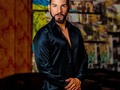 💫«El amor no mira con los ojos, sino con el alma» - William Shakespeare  Gracias a mis aliados y amigos de @zoomdigital7 por esta excelente toma.  Se viene una gran sorpresa... 👌🏻💡🕶️📷  Vestuario: @torres.bladimiro  📢¿Cuántos puntos para ésta fotografía de Zoom Digital?  Los leo 👀✍🏻  #fotografia #pose #modelo #sesiondefotos #bookfotografico #portafolio #entretenimiento #entretainment #foto #actor #estilo #aptitude #actitud #perfil #moment #camisa #men #arte #photo #photography #maracaibo #zulia #venezuela