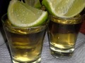 El licor no lleva filtro jajajaja otra de anoche en @tequilibrio #tequila #drink #drinks #slurp #pub #bar #liquor #yum #yummy #thirst #thirsty #instagood #cocktail #cocktails #drinkup #drinking #glass #can #photooftheday #thirtythursday #instagood #friends