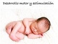 #QUERUNOTAS 📌📌📌 Los bebés recién nacidos se mueven principalmente por reflejo, no hay motricidad voluntaria desarrollada todavía. Por lo general mantienen sus brazos y piernas flexionadas y su tono muscular es un poco alto en los miembros (se sienten duritos en brazos y piernas), al colocarlos boca abajo suelen adoptar posición parecida a la fetal y aún no logran elevar la cabeza. Para esta etapa el mejor estímulo es el de los brazos de sus padres, con pocos ruidos y en ambiente de tranquilidad. No se perturben buscando actividades para estimularlos, ya habrá tiempo de sobra para ello! #reciennacido #especialdesarrollomotoryestimulacionadecuada #fisiokids #fisioterapiapediatrica #bebes #niños #tipsmamas #estimulaciontemprana #primerizas #desarrollomotor