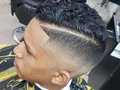 💈Skin Fade💈❌@juanfadebarbers❌ 🎬🔥 #Elegancegel #fadegame #movie #Barberlife #barberlove #barbershopconnect #barbersinctv #barber #barbergang #barbering #barberos #panama #venezuela #onfire #fade #barberfade #nastybarbers #barbers #like4like #video #haircut #style  #barbersince98 #videos #cuts #hairstyle