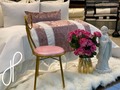 Viste tu casa con @juanpadecoracion. . . Colección papel de colgadura #papelcolgadura  Un mes cargado de detalles para ti.. #febrero  Preguntame por los cojines de promoción al Whatsapp 3137849668.. Papel de Colgadura tendencia. . . . . Tendencia Decoracion 2020.  Lista de regalos con @juanpadecoracion  Azul color @pantone 2020 . . . Renueva con nosotros tu espacio este 2020 . Hablanos al Whatsapp 3137849668 @juanpadecoracion  #homedesign #AÑONUEVO #2020 #decoraciónhogar #diseñadores #interiordesign #exteriordesign #habitacion #tendidos #cama #buda