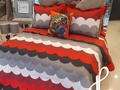 Mes de Mama 😍😍😍. Estamos en el @pereiraplaza @juanpakids  Abril 🙏🙏🙏🙏🙏 Consulta con nosotros yo trabajo desde casa #yomequedoencasa Whatsapp 3137849668.. Papel de Colgadura tendencia. . . . . Tendencia Decoracion 2020.  Lista de regalos con @juanpadecoracion  Azul color @pantone 2020 . . . Hablanos al Whatsapp 3137849668 @juanpadecoracion  #homedesign #2020 #decoraciónhogar #diseñadores #interiordesign #exteriordesign #habitacion #tendidos #cama #espejosdecorativos #hogar #familia #casa #mayo #mesdemama