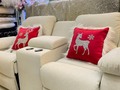 Navidad juanpadecoracion 2022 … estamos en Pereira Medellín y Bogota 🎄🎄🎄🎄🎄🎄🎄🎄🎄🎄🎄🎄🎄🎄🎄🎄🎄🎄🎄en Bogota @unicentrobogota local 2209 …. En Medellín en el @santafemedellin local exterior 100A por la entrada Aguacatala y Pereira en @pereiraplaza local 155 y 267 envíos nacionales y todas las formas de pago … whatsapp 3137849668   #decoraciones #decoracion #pereira #mobiliarios #amor #tendidosdecama #mesas #espejosdecorativos #colombia #homedecor #casa #home #diseñodeinteriores #mesa #hogar #compracolombiano #navidad #diseñodeinteriores #hogar #decoracioncolombia #santafémedellín #navidad2022 #espejos #unicentrobogota