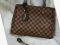 LV. varios colores. Whatsapp: 3123796486. Envíos a todo Colombia.