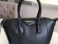 GIVENCHY - Pedidos e información al whatsapp: 3123796486. Envíos a todo Colombia.