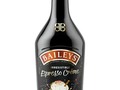 Alguien anda o conoce a una alguien que está en USA 🇺🇸   Ocupo esta botella 🤤😍