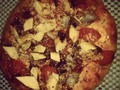 De una pizza aburrida de queso de Riba Smith a una pizza con sabor y fresco, fushi pizza chatarra