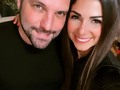 Momentos de un cumpleaños 🎂 Muy Feliz 😃 del @sanluis 🥰😘   Que bendición tener cerca tanta gente querida, que nos de tanto valioso cariño 🙏🏼 Agradecidos con Papá Dios 🙏🏼 por la vida y los amigos 🍻🥂  Después de 21 cumpleaños celebrando juntos, solo pido Salud para vivirte a plenitud! #TeAmo   #KatyPasandoDato 👇🏻  🎂 La Gran Torta @alepartyandcakes  🍕 Picata de Pizzas @pizzillopizza  🫒🧀🍮 Mesa de Picar Fiambres & Mini Postres @olgascakessweet  🥟 Pasapalos Venezolanos @saborvenezolano   Que se repita siempre! 🥂🍻💃🏻  #CumpleDeSanti #SantiCumple