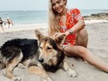 No pude evitar hacerme una foto con éste galán 🐕🐾☺️😍 . . . #dog #doglover #filming #filmingday #film #filmphotography #instagood #bestoftheday #blonde #beachlife #beach #beachvibes #lifestyle #blogger #blogging #bloggerlife #anyway