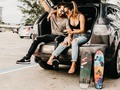 Mi Valentine ♥️ gracias por recordarme con los pequeños detalles que Valentines se vive todos los días ... Valentines es cuando te levantas antes para que encuentre mi café listo, cuando te preocupas que mi carro esté en buenas condiciones para protegerme, es cuando así me de fastidio me insistes que me ponga el cinturón de seguridad correctamente, es ese mensaje a mitad del día que lo hace todo mejor, es acomodar mi cabello cuando no está en su puesto, reírnos de cosas que sólo los dos entenderíamos. La lista pudiera continuar infinita, pero te quería agradecer por ser el mejor Valentines del mundo 🌍♥️ love you 👫🏼 @cesarcaminero