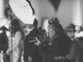 Para los que no lo conocen el es mi padre Mikel Bilbao mi maestro y mejor amigo...y no hay manera de que se quede en casa 65 años y sigue disparando, así es mi viejo sigue con esos ánimos...!!! #kelmibilbao #photography #photographer #weddingphotography #bodas #bodas2016 #dad #bestfriend #master #igers #instasize #blackandwhite #nikon #talentovenezolano #venezuela