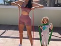 Hija suelta eso suelta Gail 😩😩 hacer ejercicios en casa 😜😜😜 hoy tocaron las ligas con ropa de ejercicios de @nade.fit
