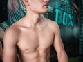 Desde que te alejaste ¡cuántos lugares se han tornado vanos y sin sentido! iguales a luces en el dia... ¿Adonde fue el Kevin Corpulento y voluminoso de antaño?😰