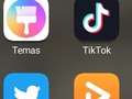 Perdí la batalla... Ya bajé TikTok... Nos reímos mucho con Lore esta madrugada jajajajajaja Él quiere hacer videos jajajaja hoy sacaremos tiempo después de dar un paso por las salas y si no llegamos muy cansados haremos el intento de usar TikTok