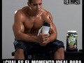 POST DE HOY BY:  @cesar_thefit @juliantanaka1 @Kuangli_fitness  EN LAS MAÑANAS  Cuando nos levantamos a la mañana el cuerpo ha estado toda la noche sin alimento, y por tanto el músculo ha podido empezar a catabolizar ya que esto ocurre cuando el nivel de glucógeno en el hígado baja considerablemente. De esta forma si nada más al levantarnos de la cama nos tomamos un batido de proteínas que contenga fructosa se termina con el catabolismo ya que la fructosa recupera el nivel de glucógeno del hígado y las proteínas asimiladas (en 30` a 45` minutos serán asimilados,no comas nada durante este tiempo) van directamente al músculo.  ANTES DE ENTRENAR?? este batido no es tan necesario, puedes hacerlo, si claro. pero lo ideal sería que la carga en carbohidratos sea más alta que la de proteína, y los carbohidratos sean de liberación lenta para que la insulina no tenga una liberación excesiva, recuerda que si los picos de insulina se suben demasiado será más difícil que el cuerpo use las grasas como energía durante el entreno.  DESPUES DE TU ENTRENO, ES EL MOMENTO PERFECTO. Tras acabar de entrenar hemos agotado al músculo y lo que tenemos que hacer es nutrirlo de proteína lo más rápido posible y la mejor forma es con un batido de proteínas de asimilación rapida al igual que una leve carga de carbohidratos simples una manzana o un banano puede ser una buena compañía para tu batido de proteína post-workout  UN BATIDO DE CASEINA, PARA ANTES DE DORMIR. A la hora de acostarse sabemos que vamos a ir a un periodo de tiempo en el que el cuerpo no va a tener nutrientes y que va a tirar de grasa y músculo para buscarlos, aunque no es muy alta la perdida de músculo, es mejor no tener pérdidas, no crees?? entonces para eso usamos el batido de caseina. que son proteínas de liberación lenta que nos va mantener con nutrientes mientras estamos dormidos.  lo ideal es acompañar los batidos con una alimentación balanceada de 5 a 6 comidas al día, así verás excelentes resultados en tu cuerpo.  espero que este artículo sea de gran ayuda para tener el cuerpo que deseas.  @megaplexstars  #megaplexstars"