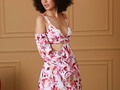 Somos flores, que adornan el jardín. Somos mujeres en constante florecer. . . . #Moda #Estilo #ModaColombiana #Vistetedecolombia #Fashion #Ootd #ootdfashion#Vistetedecolombia