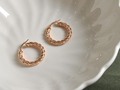 Candongas en oro rosa 18K✨  Encuentra todas las prendas en nuestra página web y recibe un 5% de descuento en tu primera compra 𝘄𝘄𝘄.𝗹𝗮𝗴𝘂𝗮𝗰𝗮𝗷𝗼𝘆𝗲𝗿𝗼𝘀.𝗰𝗼𝗺   📍Calle 38# 41-26 📍Calle 38# 41-33 📍Cr 41# 38-32 📍Cc Portal del Prado local 101 📍cc lo nuestro- Monteria local 289 💻 𝘄𝘄𝘄.𝗹𝗮𝗴𝘂𝗮𝗰𝗮𝗷𝗼𝘆𝗲𝗿𝗼𝘀.𝗰𝗼𝗺   📲Whatsapp :  Línea 1: +573008472841 Línea 2: +573103481333 Línea 3: +573143139112 Línea 4: +573014760914 ✈️Envíos nacionales 100% seguros  #newcollection #newcampaign #goldjewellery #18Kgold #colombianjewelry #colombianpremiumquality #jewelwrycolombianpremium #Orocolombiano #julio #gold