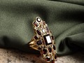 Anillo con piedra preciosa Rubi, sin duda un encanto de joya❤️  Encuentra todas las prendas en nuestra página web y recibe un 5% de descuento en tu primera compra 𝘄𝘄𝘄.𝗹𝗮𝗴𝘂𝗮𝗰𝗮𝗷𝗼𝘆𝗲𝗿𝗼𝘀.𝗰𝗼𝗺   📍Calle 38# 41-26 📍Calle 38# 41-33 📍Cr 41# 38-32 📍Cc Portal del Prado local 101 📍cc lo nuestro- Monteria local 289 💻 𝘄𝘄𝘄.𝗹𝗮𝗴𝘂𝗮𝗰𝗮𝗷𝗼𝘆𝗲𝗿𝗼𝘀.𝗰𝗼𝗺   📲Whatsapp :  Línea 1: +573008472841 Línea 2: +573103481333 Línea 3: +573143139112 Línea 4: +573014760914 ✈️Envíos nacionales 100% seguros  #newcollection #newcampaign #goldjewellery #18Kgold #colombianjewelry #colombianpremiumquality #jewelwrycolombianpremium #Orocolombiano #agosto #gold