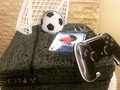 Playstation 4 Cake! 🎮 . Esponjosa torta de vainilla, rellena y cubierta de buttercream con explosión sorpresa de chuches al partir!!💥 . Celebrando los 9 años de Benjamin a solicitud de su mami!! Mi querida @yeserirodriguez 🎉HBD!!!🥳🎊 . Toppers: @magaprint_  . Dimensiones 25x25cm Capacidad 30-35 porciones Peso 2.830kg  . ✏️📕📲 cotiza y agenda tu pedido directo al Whatsap arriba⬆️ en el perfil!  . #playstation4 #playstation #games #videogames #video #videojuegos #ps4 #playstationgamer #cakes #cake #playstationparty #tortas #torta #bolo #bolos #lalyscakes #arteyreposteria #delivery #pickup #caracas #laboyera #elhatillo #fifa22 #tortassoñadas #hatillogourmet #playstationlove #tortasdecoradas #tortastemáticas #fifa #fifalove