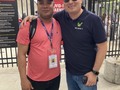La única forma de hacer un amigo, es serlo.​