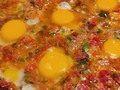 He aquí unos huevos rancheros para los desayunos. Pídelos por encargo o en el momento de los desayunos. Recuerda nuestros tips!!  1.Desayunos criollos y pasteles en el salón de 9am a 11am  2 Pasteles en la Luncheria 8 a 1pm 3. Jueves de EMPANADAS 8 a 12 4. Viernes HORARIO CORRIDO de 11am a 9pm Menú Tradicional,  PATACONES y Delicia Méxicanas  5. Sábado hervido con arepitas fritas 6. Domingo CERRADO 7. ALMUERZO de lunes a sábado  de 11y30 AM a 3y30pm  En nuestra Bio está el contacto vía WhatsApp para cualquier duda que tengas, con mucho guste le atenderemos   #viernes #desayuno #desayuno #pa #deliciasmexicanas #hervido #comoencasa #platos #gourmets #cocinadeautor #2022 #lunes a #sabado  #gastronomia #almuerzo #cocina #venezuela #gastronomia  #gastronomy #platos #gourmet #cocinar #regrann #instagram #yaracuy #sanfelipe #independencia #cena #almuerzo #sanfelipeyaracuy #yaracuysanfelipe