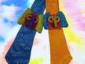 Corbatas de Marimonda. Arma tu pinta carnavalera con este toque unico! Estamos en precarnaval y les traigo mi coleccion Carnaval 2023!Encuentralos en mi showroom cra 50 #82-48 al lado de @kity_cafe
