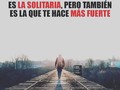 Mario Benedetti  Soledades Ellos tienen razón esa felicidad al menos con mayúscula no existe ah pero si existiera con minúscula seria semejante a nuestra breve presoledad  después de la alegría viene la soledad después de la plenitud viene la soledad después del amor viene la soledad  ya se que es una pobre deformación pero lo cierto es que en ese durable minuto uno se siente solo en el mundo  sin asideros sin pretextos sin abrazos sin rencores sin las cosas que unen o separan y en es sola manera de estar solo ni siquiera uno se apiada de uno mismo  los datos objetivos son como sigue  hay diez centímetros de silencio entre tus manos y mis manos una frontera de palabras no dichas entre tus labios y mis labios y algo que brilla así de triste entre tus ojos y mis ojos  claro que la soledad no viene sola  si se mira por sobre el hombro mustio de nuestras soledades se vera un largo y compacto imposible un sencillo respeto por terceros o cuartos ese percance de ser buenagente  después de la alegría después de la plenitud después del amor viene la soledad  conforme pero que vendrá después de la soledad  a veces no me siento tan solo si imagino mejor dicho si se que mas allá de mi soledad y de la tuya otra vez estas vos aunque sea preguntándote a solas que vendrá después de la soledad.