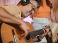 Foto 1: Inspirado a todo lo que da con la música de @nicollehorbath que está increíble 😍🙌🏽. Foto 2: @pepeledrums dejándose llevar por mi ternura al tocar 😏. Foto 3: Pedro queriendo proyectarse para que yo no lo opaque😡. Foto 4: Un grupo de músicos talentosísimos no juntamos para acompañar a Nicolle. 🎤 @piomusica 🎸 @carlosxcordova en los estudios de @animalmusicstudios  . . Las fotografías y el video es hecha por @natsantander la mas importante de todo esto 😂😂😂😂 Obvio, sin ella no estuviera subiendo nada a IG. Sólo por esto es importante 😂😍❤️ #tinydesk #livemusic