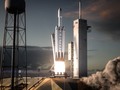 Avances en los preparativos para el primer lanzamiento de un Falcon Heavy
