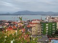Sin duda, uno de los mejores miradores de #Santander está en lo alto del funicular del #RioDeLaPila. Así se ve la #BahiadeSantander al atardecer, una vista que recomiendo a cualquier hora del día. Se puede subir (gratis) en el funicular municipal. Es uno de mis 5 miradores favoritos, tal como expliqué en la entrevista que me hizo @elviajeroaccidental en el podcast que podéis escuchar en su Blog, en el mío y en @radioviajera. . . . . #turismosdr #mirador #panoramica #vistas #igerscantabria #addicted_to_cantabria #bahia #bahiasmashermosasdelmundo #atardecer #bahia #cantabrico